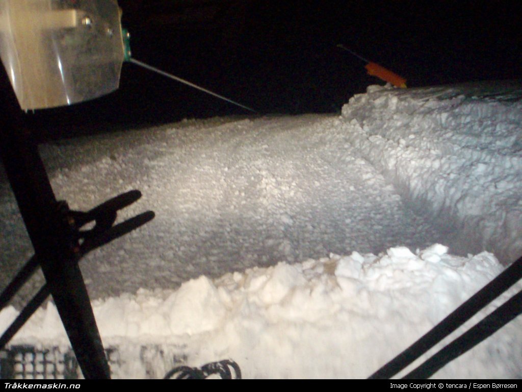 TRYKK FOR � LUKKE VINDUET