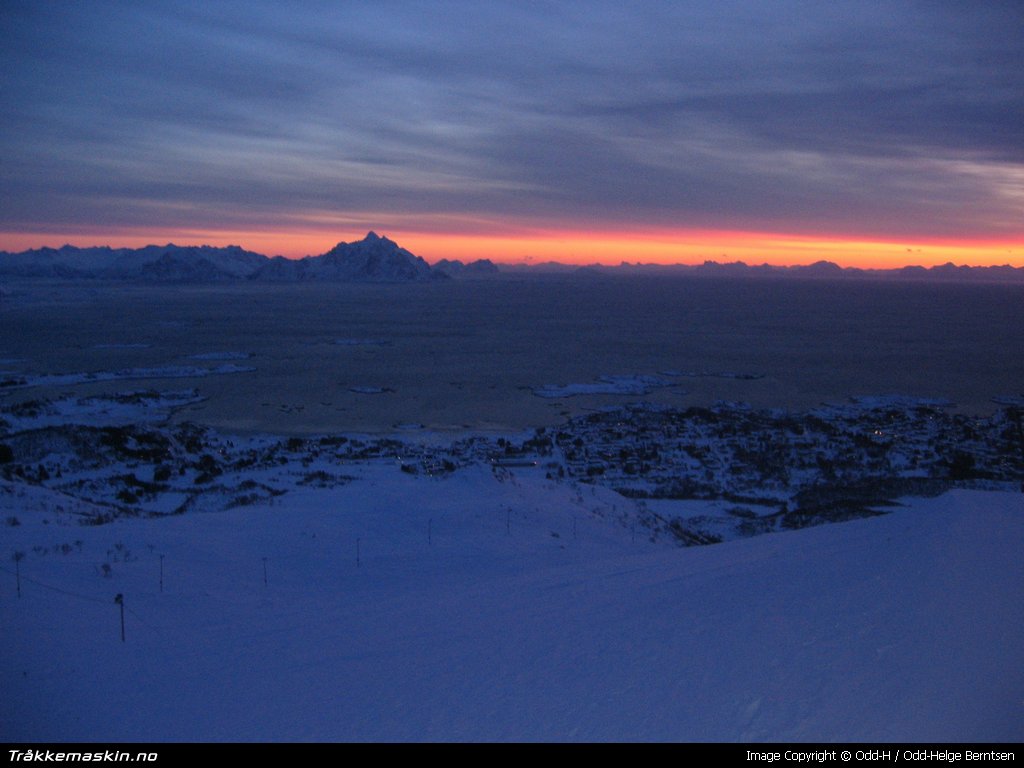 TRYKK FOR � LUKKE VINDUET