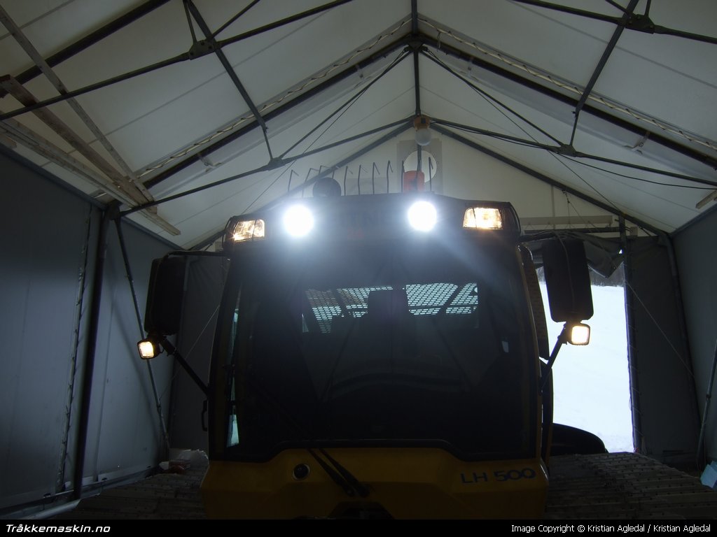 TRYKK FOR � LUKKE VINDUET