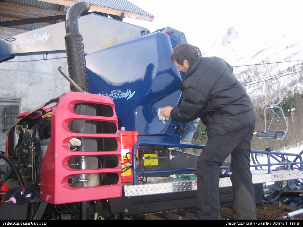 TRYKK FOR � LUKKE VINDUET