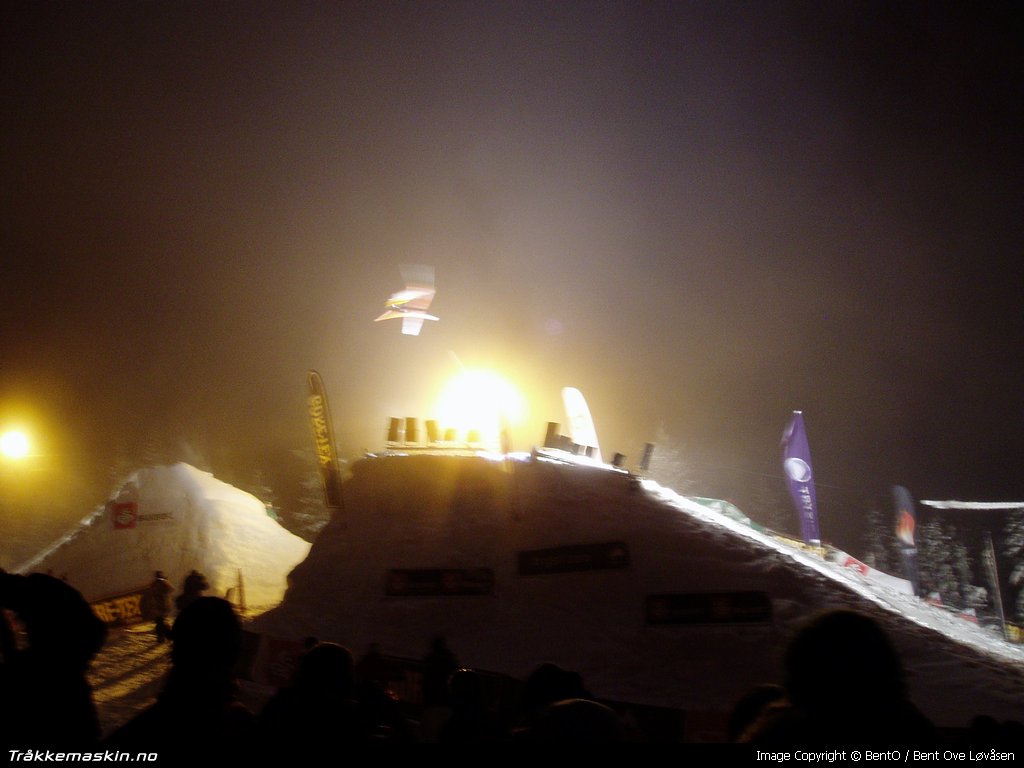 TRYKK FOR � LUKKE VINDUET