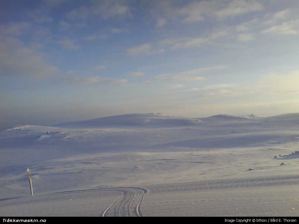 TRYKK FOR � LUKKE VINDUET