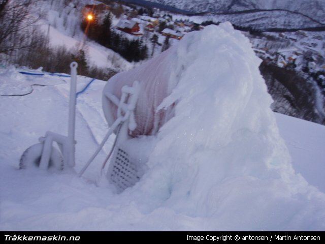 TRYKK FOR � LUKKE VINDUET