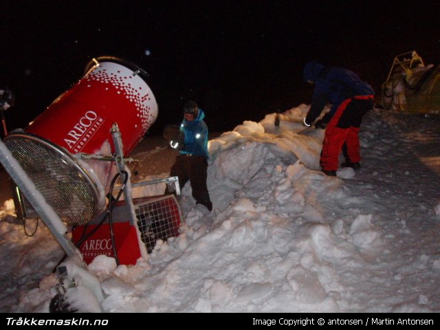 TRYKK FOR � LUKKE VINDUET