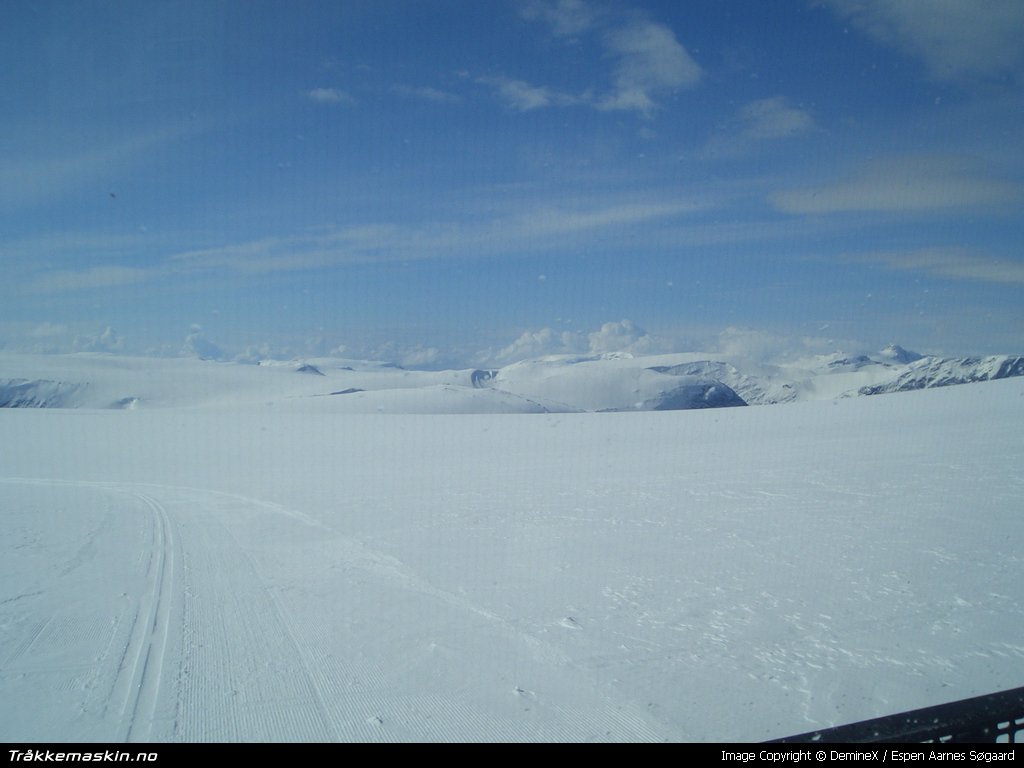 TRYKK FOR � LUKKE VINDUET