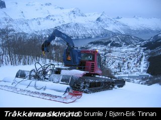 TRYKK FOR � LUKKE VINDUET