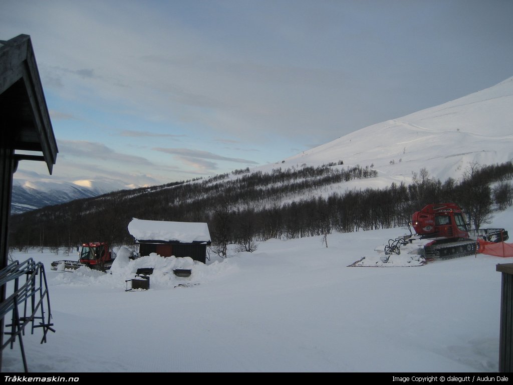 TRYKK FOR � LUKKE VINDUET