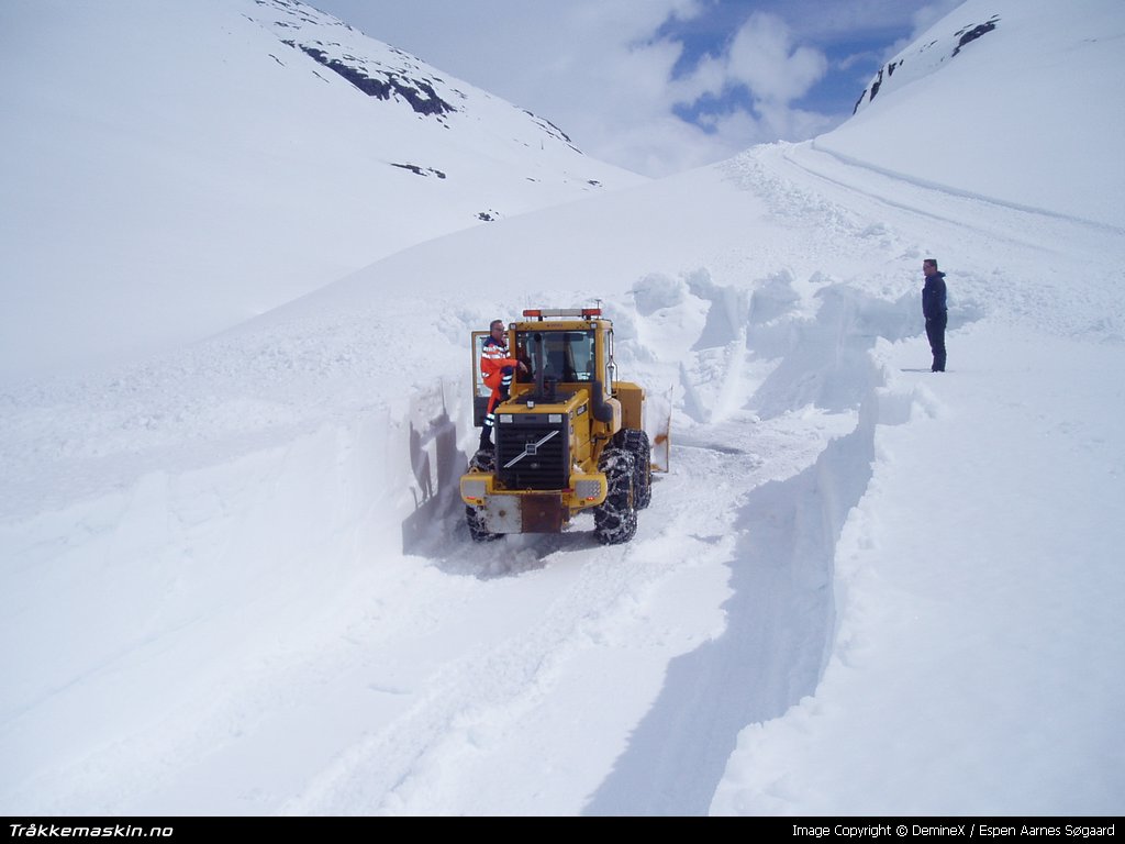 TRYKK FOR � LUKKE VINDUET