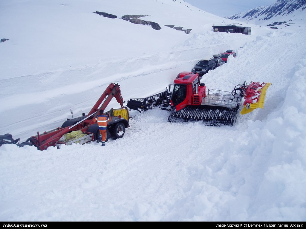 TRYKK FOR � LUKKE VINDUET