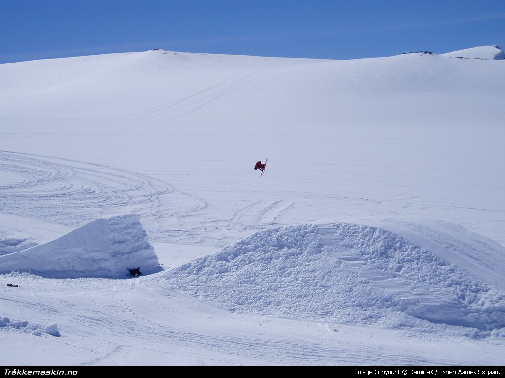 TRYKK FOR � LUKKE VINDUET