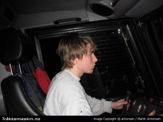 TRYKK FOR � LUKKE VINDUET