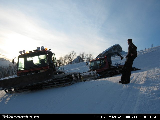 TRYKK FOR � LUKKE VINDUET