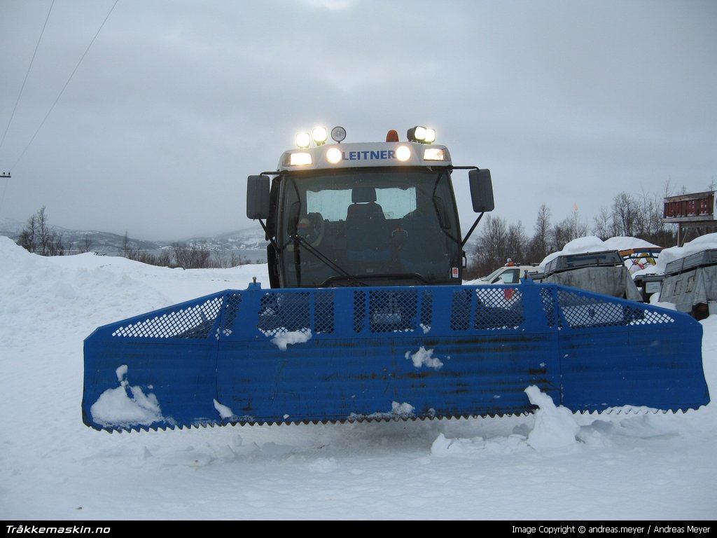 TRYKK FOR � LUKKE VINDUET