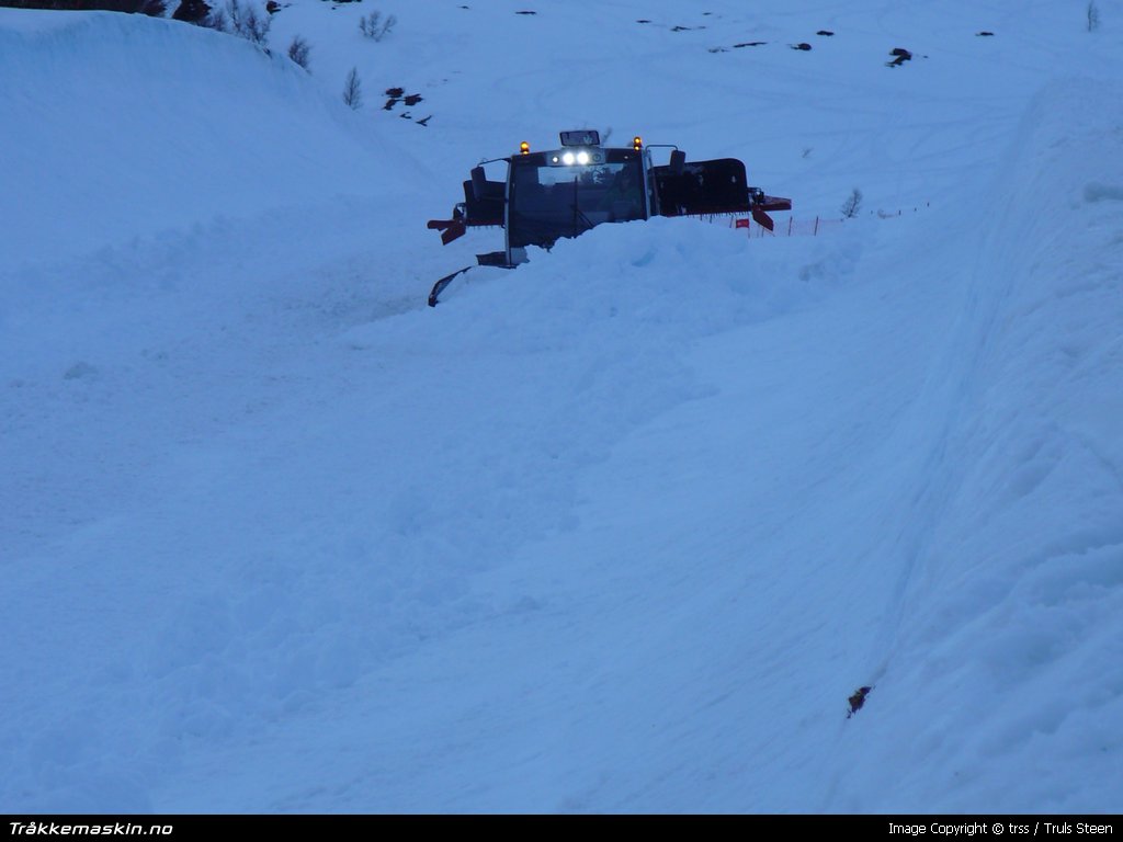 TRYKK FOR � LUKKE VINDUET