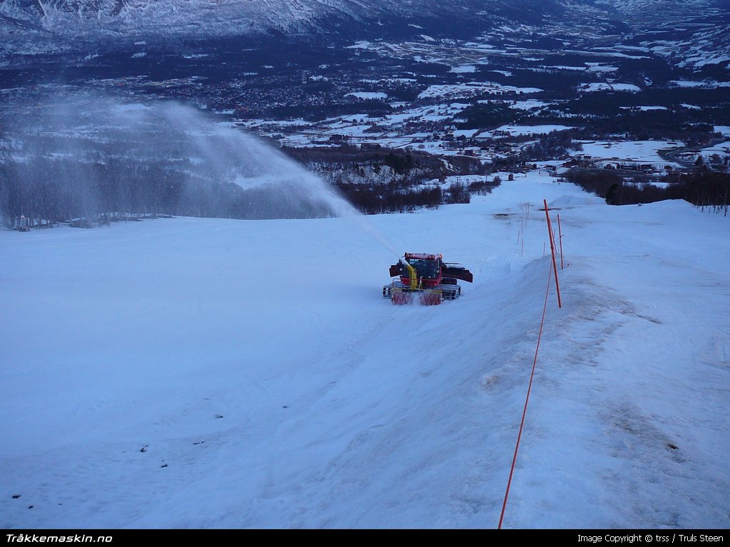 TRYKK FOR � LUKKE VINDUET