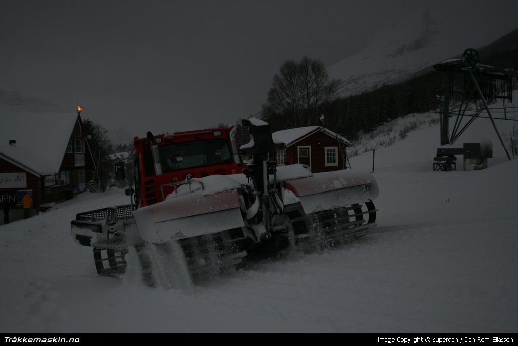 TRYKK FOR  LUKKE VINDUET