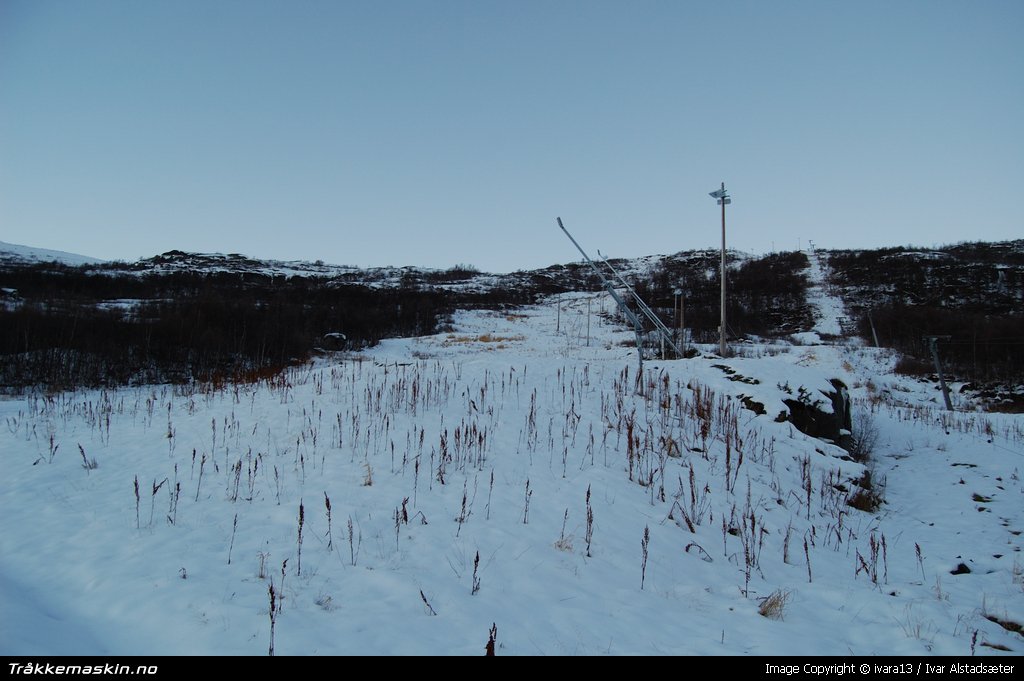 TRYKK FOR  LUKKE VINDUET