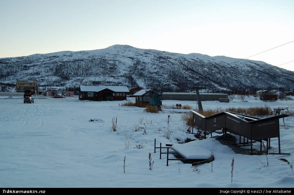 TRYKK FOR  LUKKE VINDUET