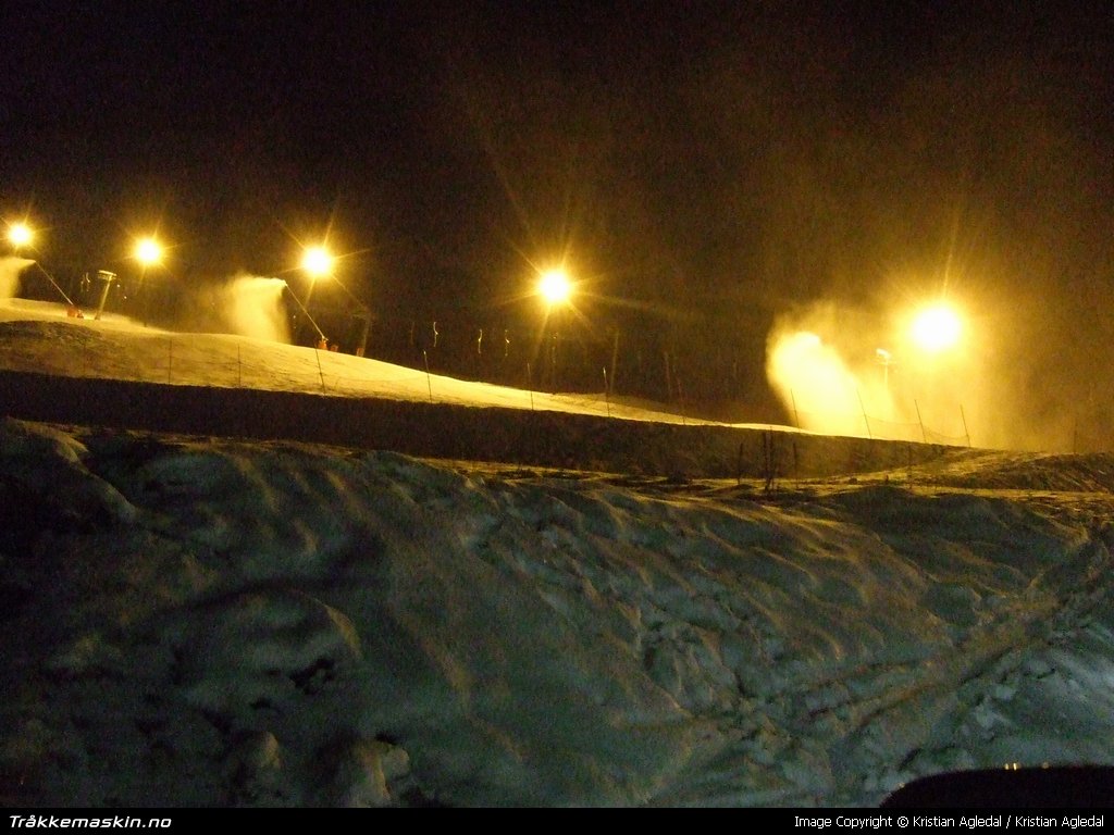 TRYKK FOR � LUKKE VINDUET