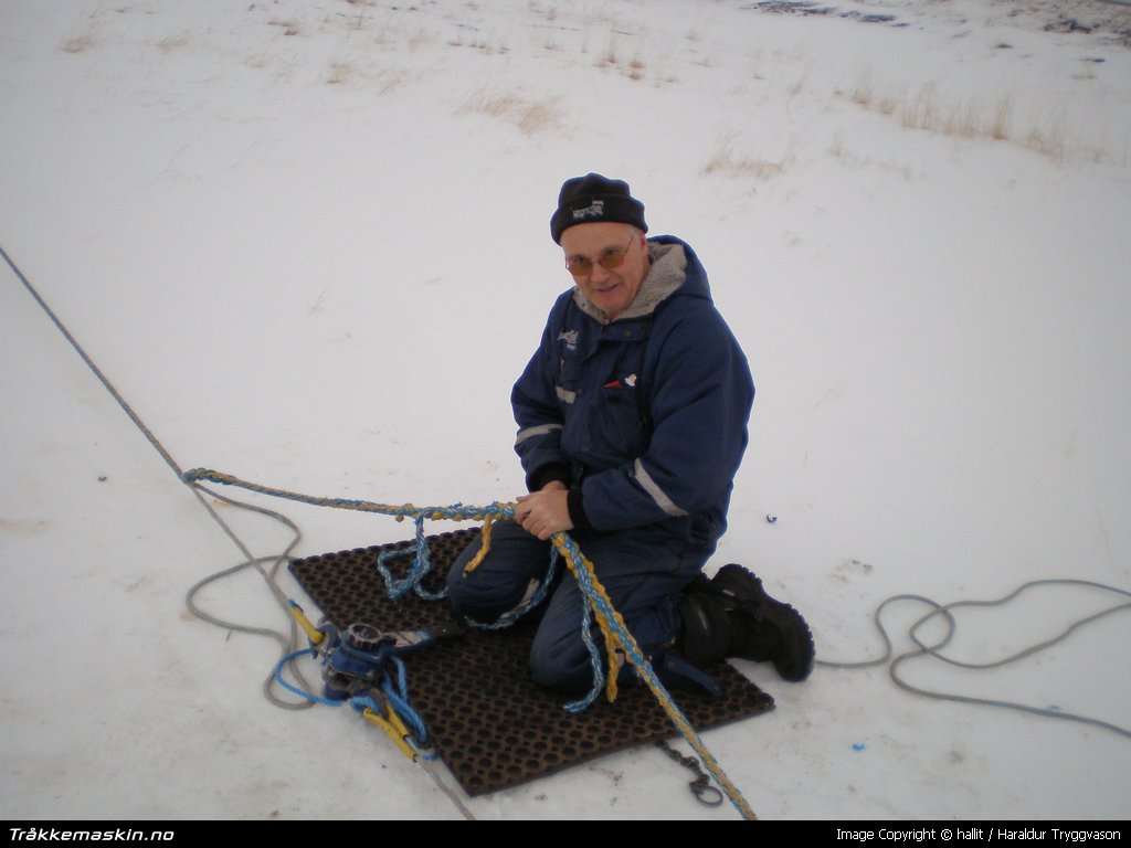 TRYKK FOR � LUKKE VINDUET