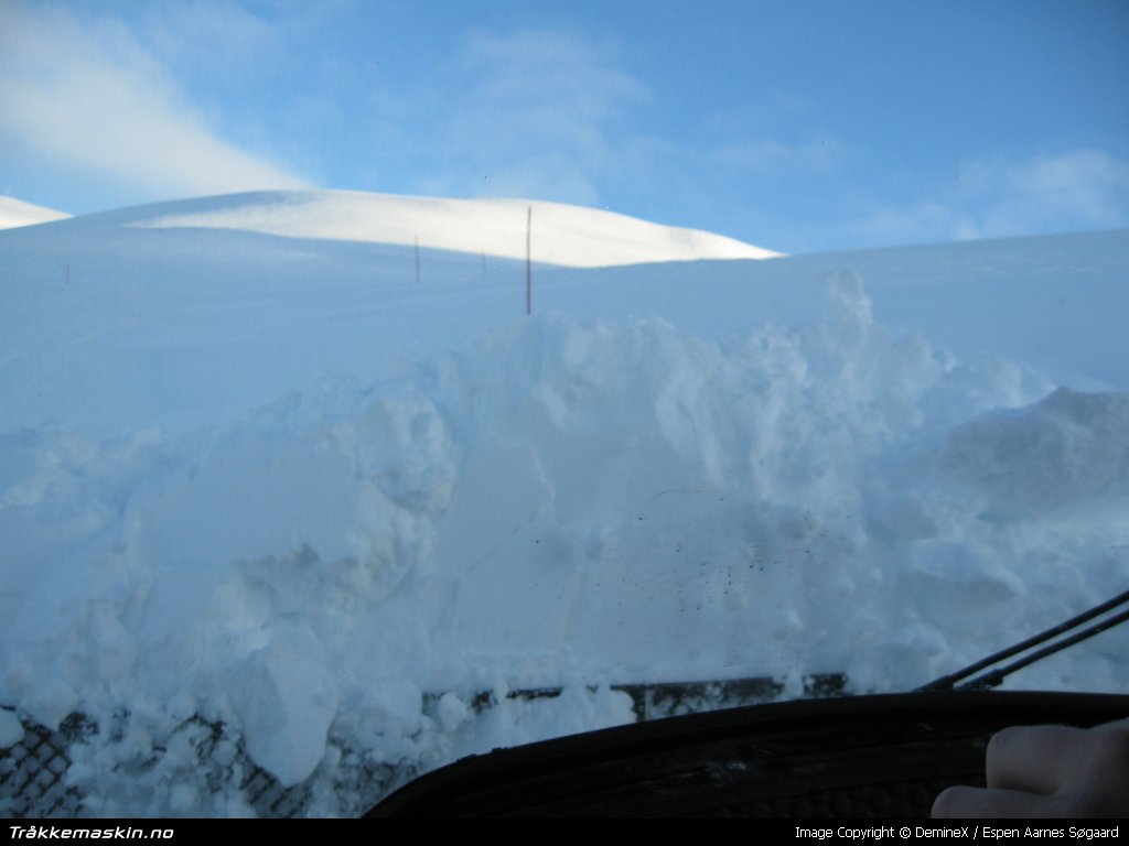 TRYKK FOR � LUKKE VINDUET