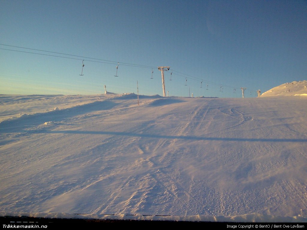 TRYKK FOR � LUKKE VINDUET