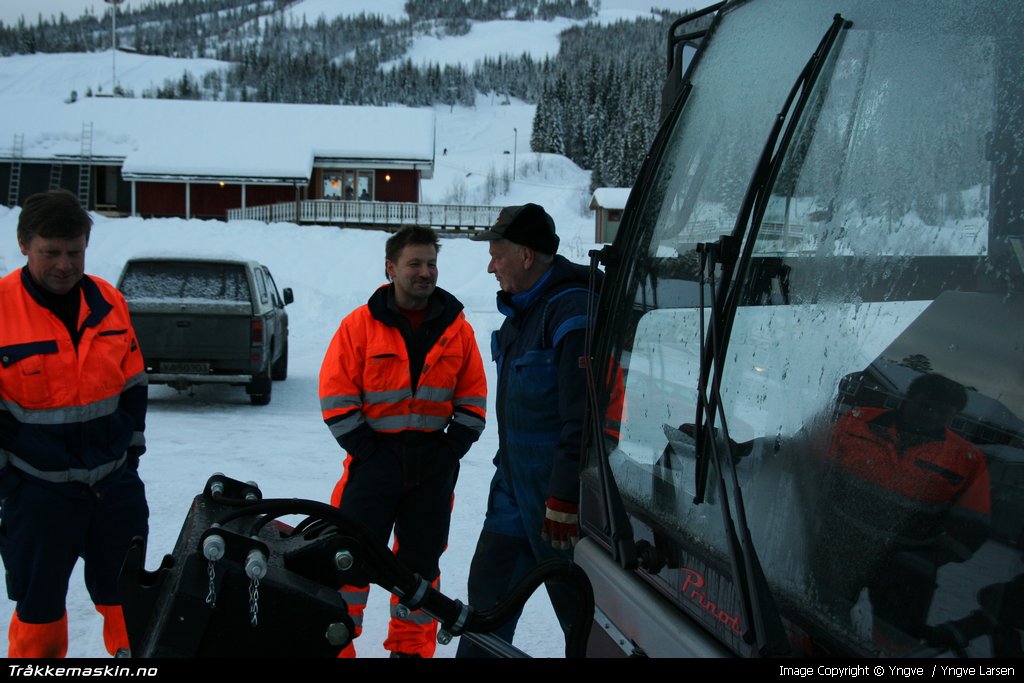 TRYKK FOR � LUKKE VINDUET