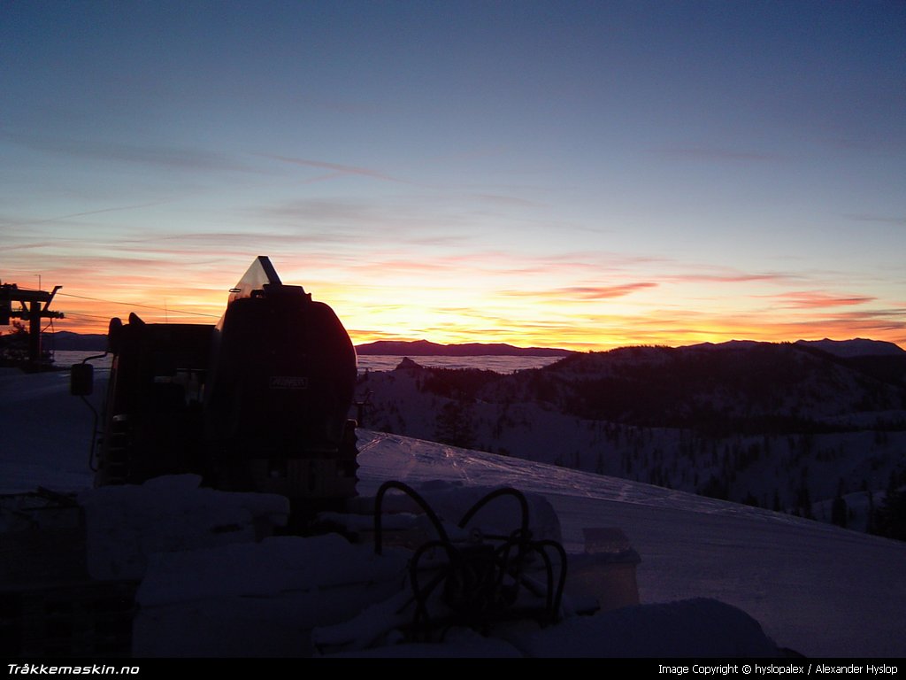 TRYKK FOR � LUKKE VINDUET