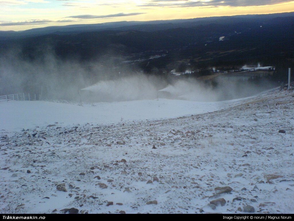 TRYKK FOR � LUKKE VINDUET