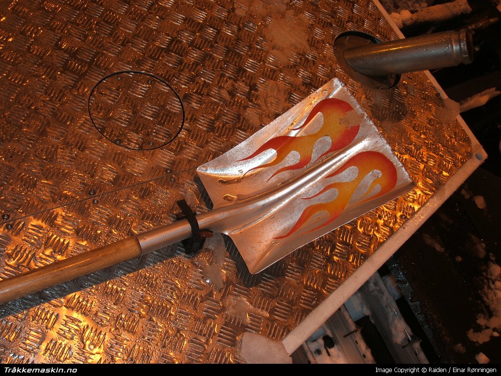 TRYKK FOR � LUKKE VINDUET