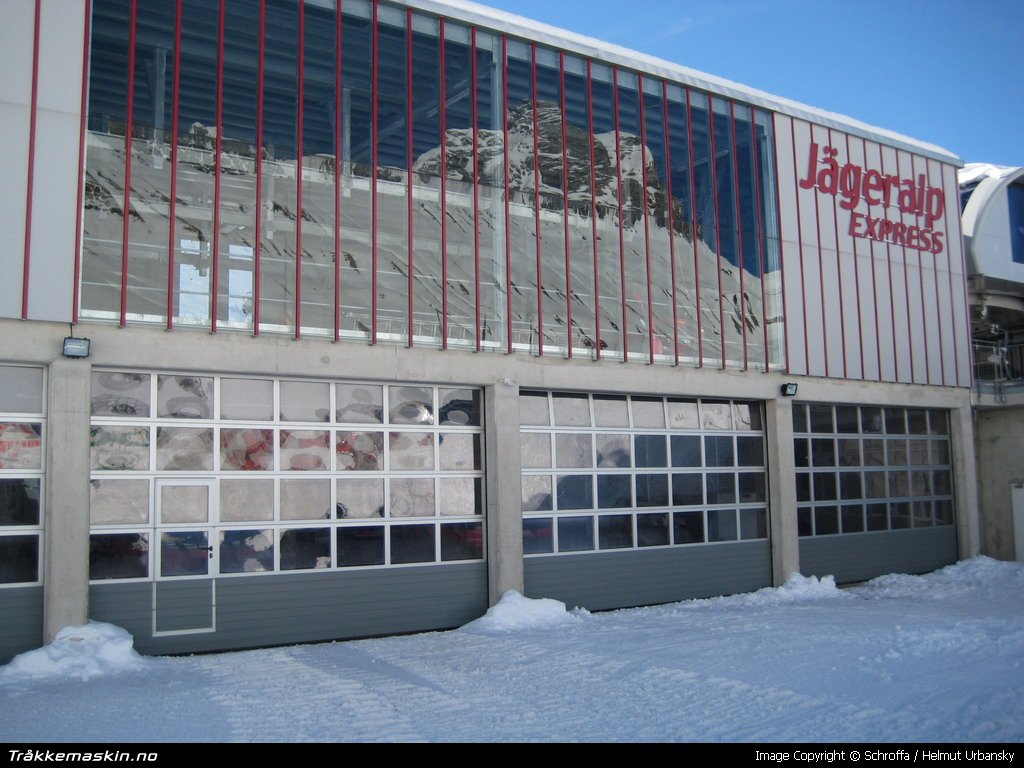 TRYKK FOR � LUKKE VINDUET