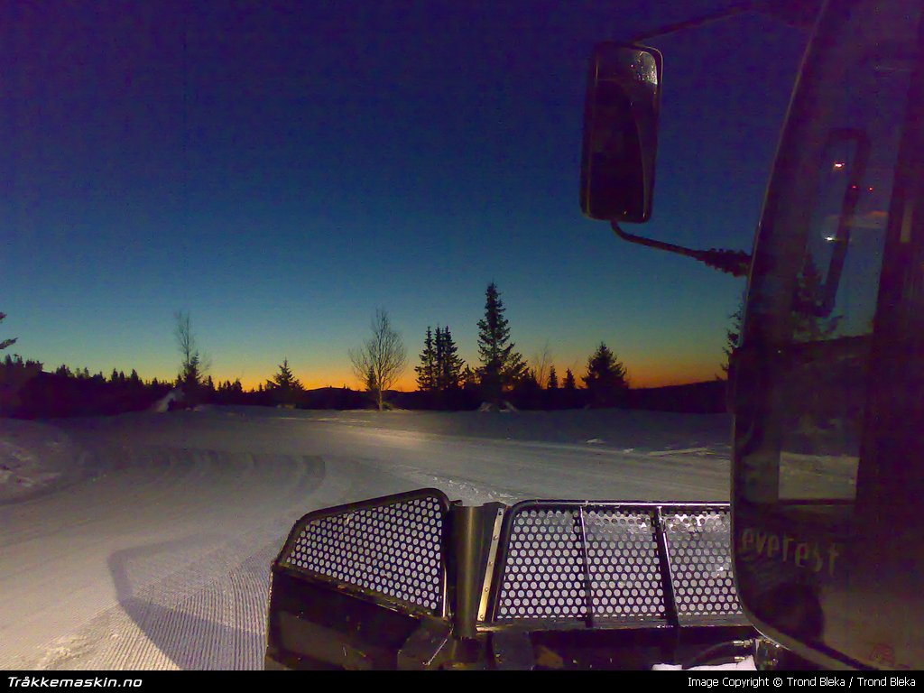 TRYKK FOR � LUKKE VINDUET