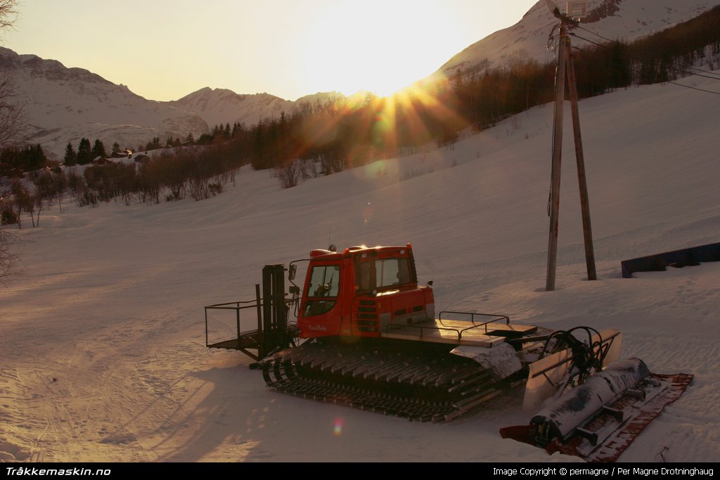 TRYKK FOR  LUKKE VINDUET