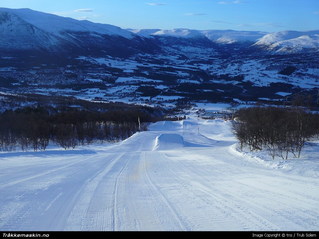 TRYKK FOR  LUKKE VINDUET