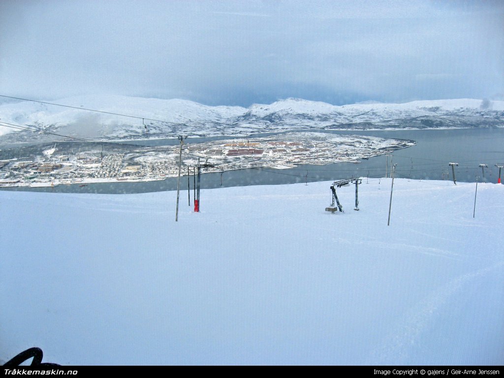 TRYKK FOR  LUKKE VINDUET