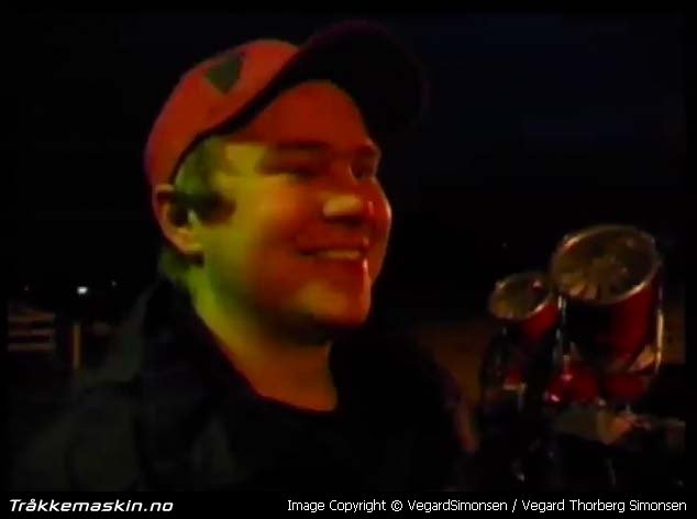 TRYKK FOR  LUKKE VINDUET