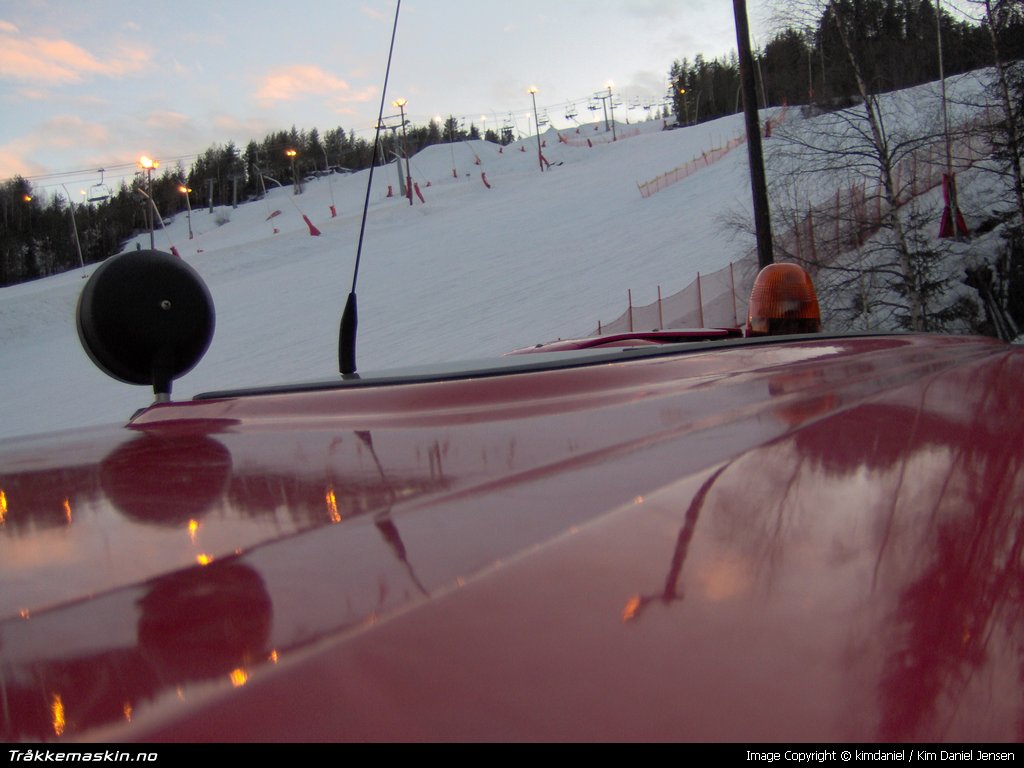 TRYKK FOR  LUKKE VINDUET