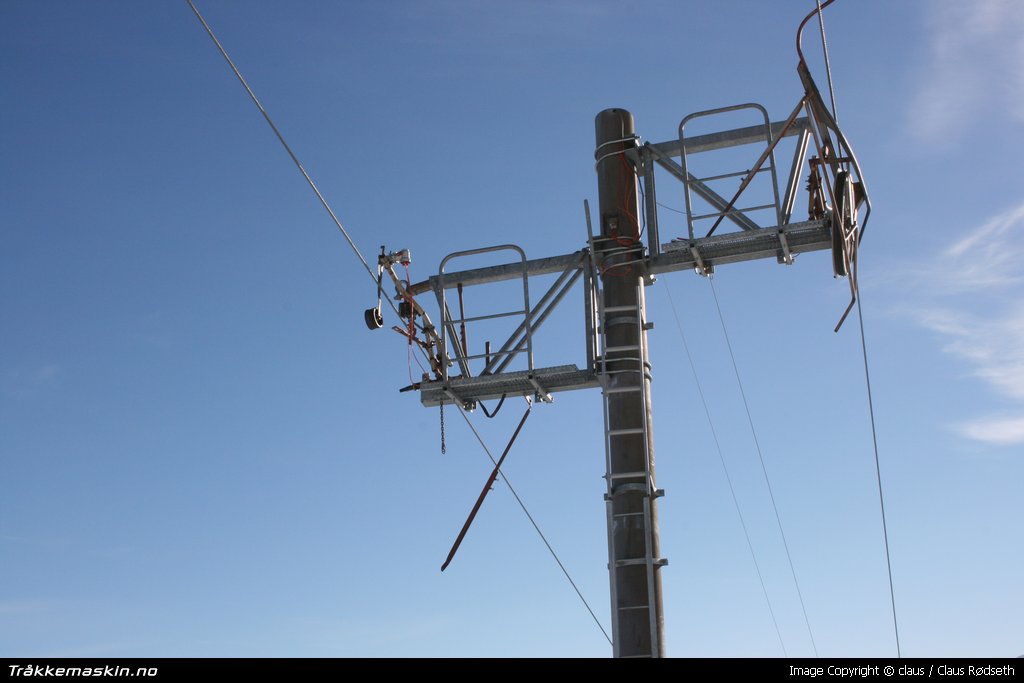 TRYKK FOR  LUKKE VINDUET