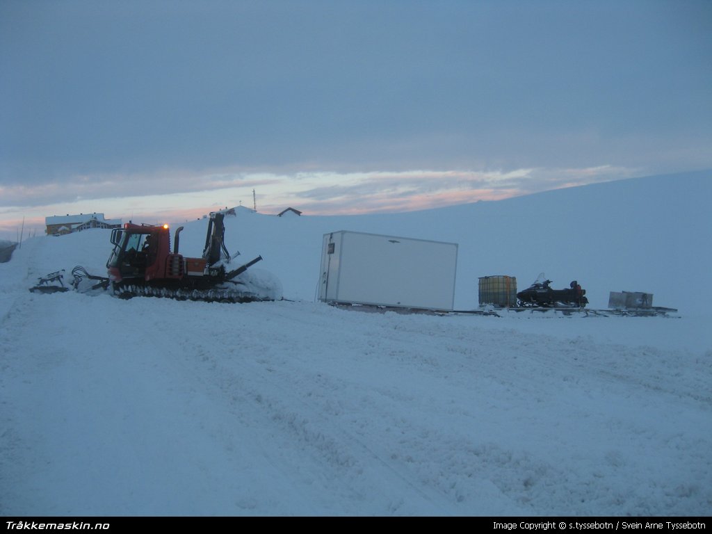 TRYKK FOR  LUKKE VINDUET