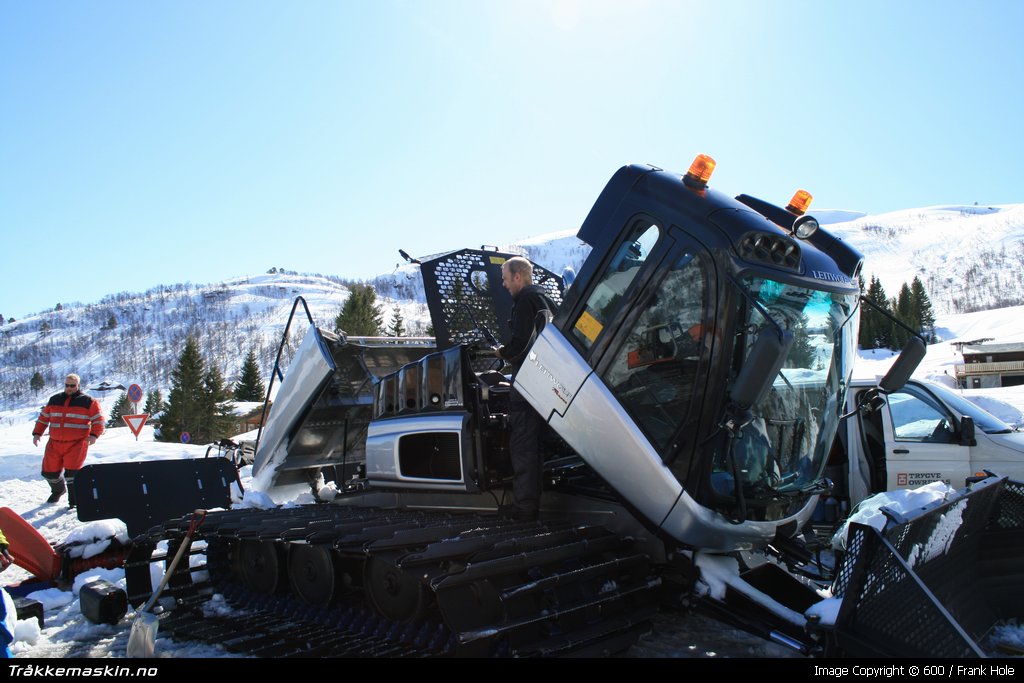 TRYKK FOR  LUKKE VINDUET