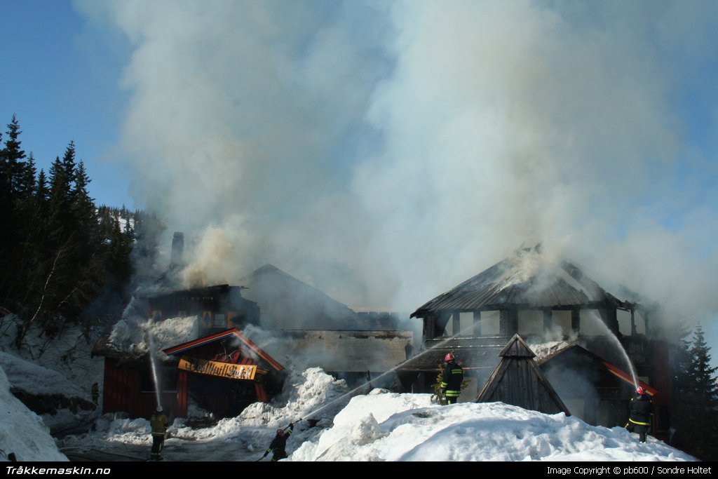 TRYKK FOR  LUKKE VINDUET