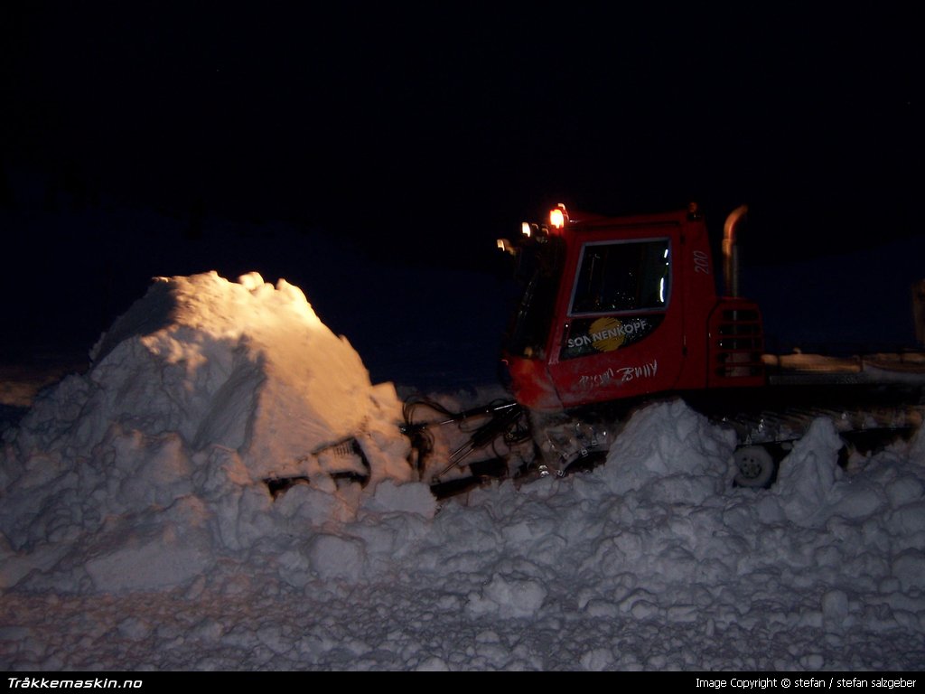 TRYKK FOR  LUKKE VINDUET