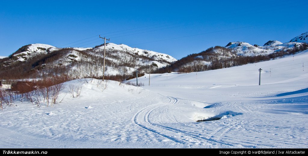 TRYKK FOR  LUKKE VINDUET