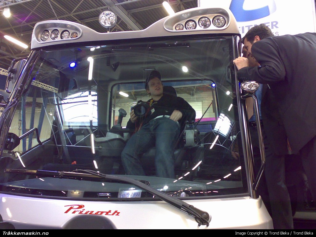 TRYKK FOR  LUKKE VINDUET