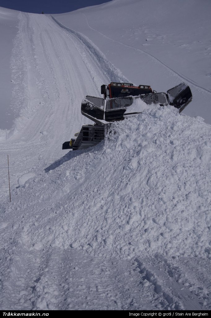 TRYKK FOR  LUKKE VINDUET