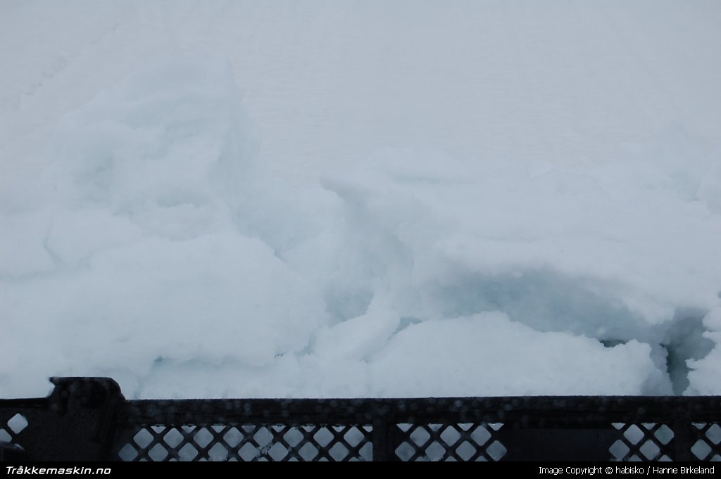 TRYKK FOR  LUKKE VINDUET