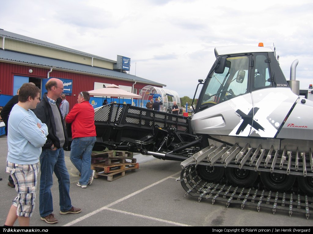 TRYKK FOR  LUKKE VINDUET