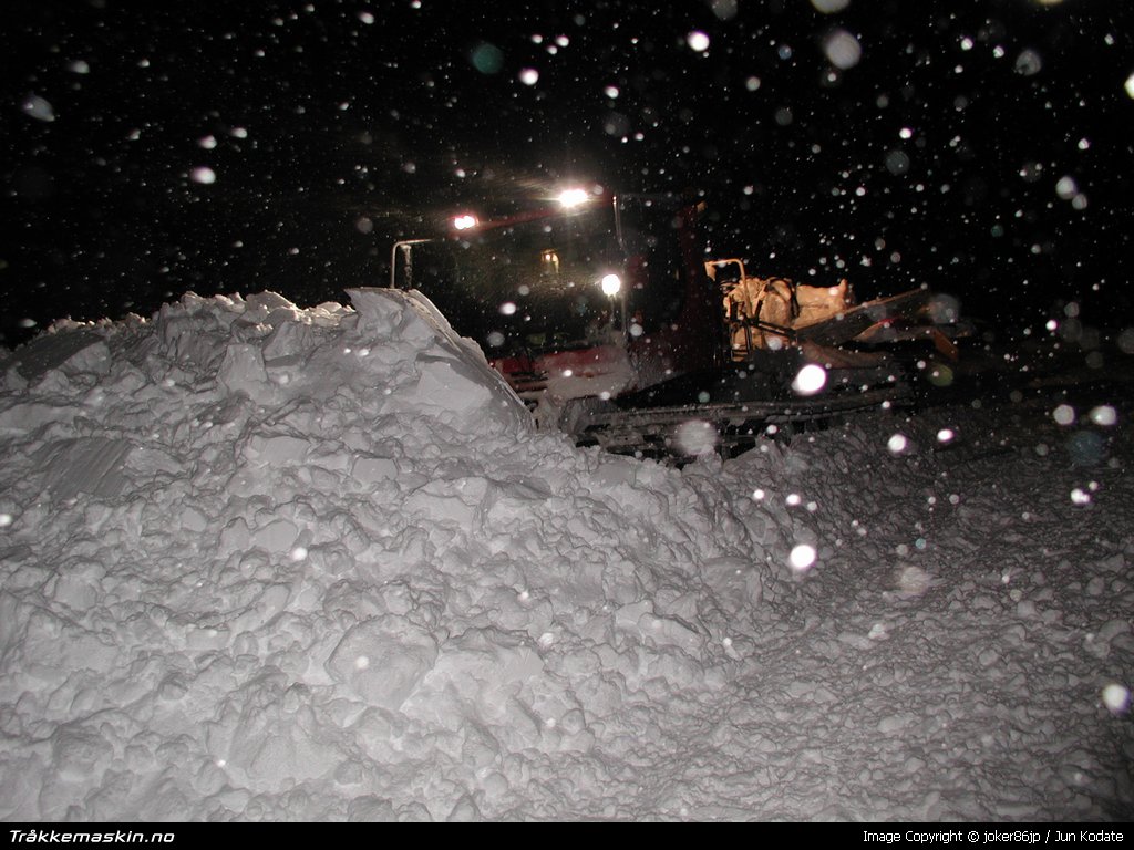 TRYKK FOR  LUKKE VINDUET