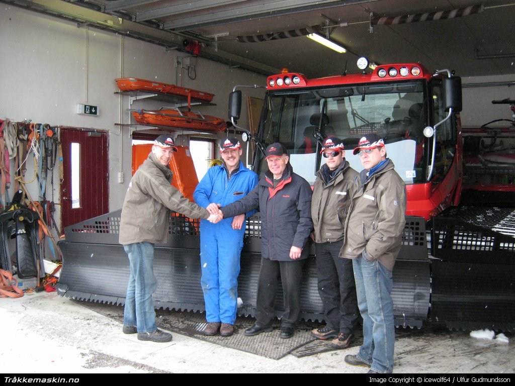 TRYKK FOR  LUKKE VINDUET