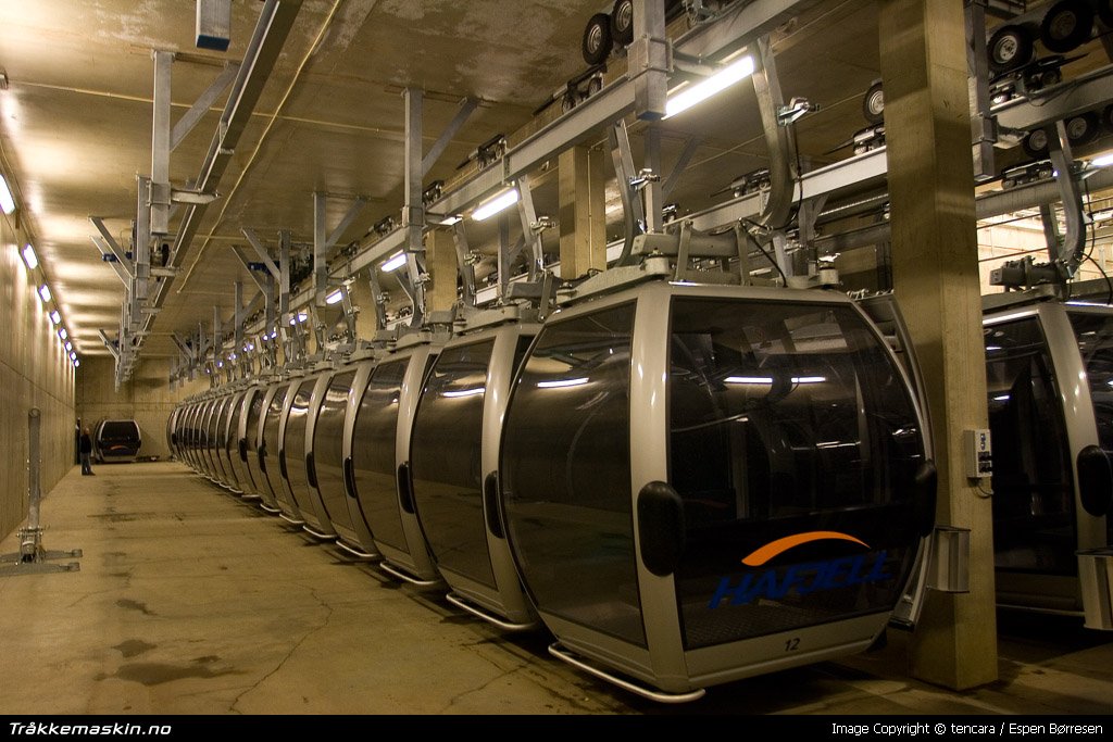 TRYKK FOR  LUKKE VINDUET